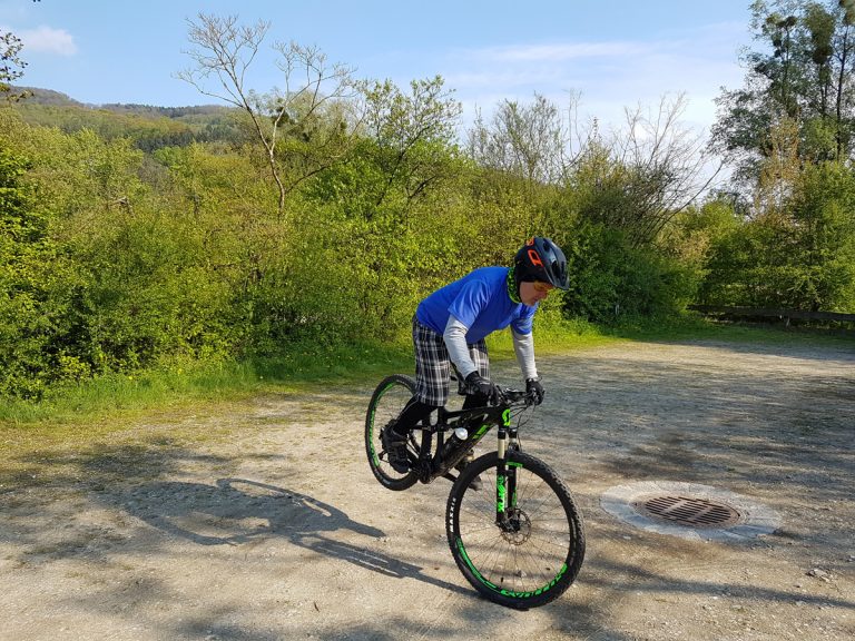 Technik Training mit anschließender MTB-Tour